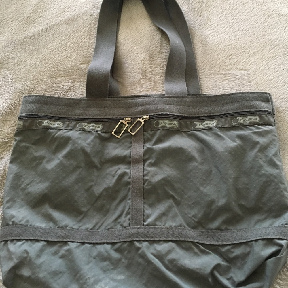 Le Sportsac grey tote bag